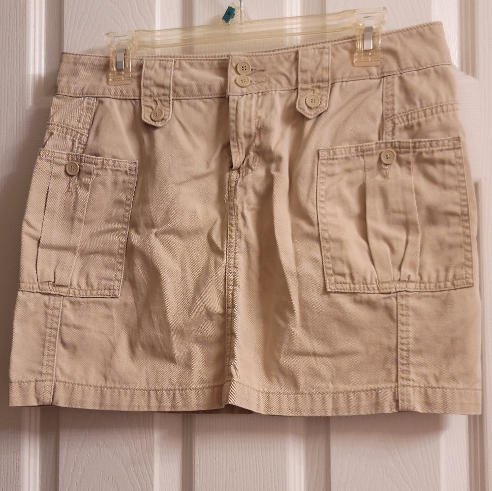 LEI Women's Juniors Mini Skirt Sz 9 Skirt Color Brown Used 1 time .